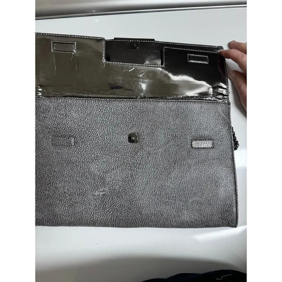BCBGMAXAZARIA Runway Silver Clutch with Silver Chain Strap Handbag - Picture 5 of 7
